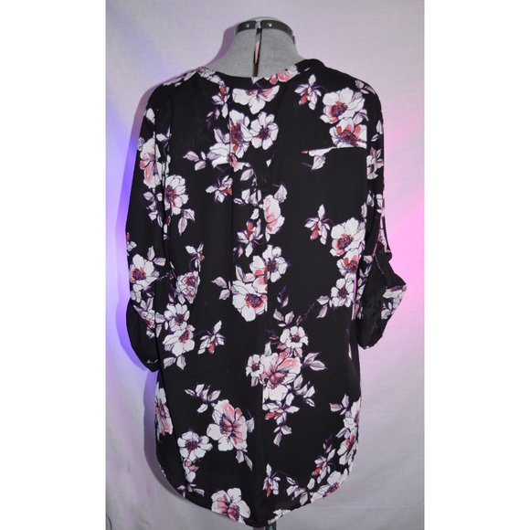 Torrid Black Floral Chiffon Blouse size 2 - Picture 5 of 7